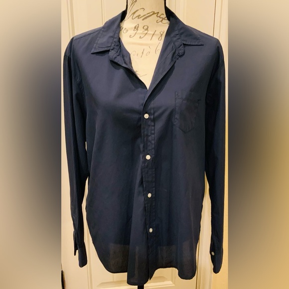 Frank & Eileen 100% Italian Cotton Featherweight Navy Button Up. Beautiful! - Picture 1 of 6
